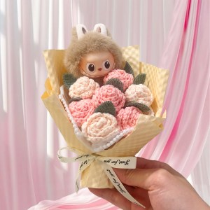Sweet Love – Knitted Flower Bouquet with Mini abubu